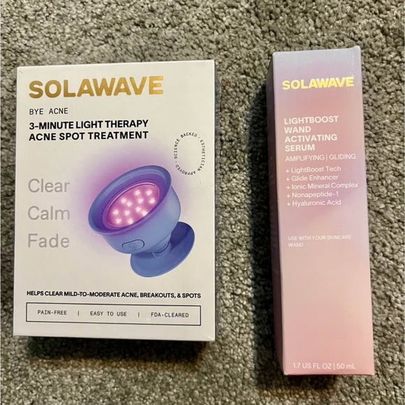 SOLAWAVE 3 Min Light Therapy Acne Treatment + Activating Serum